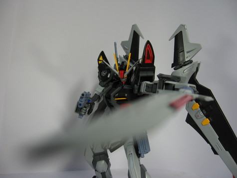 完成4 ストライクノワール(1/100MG)