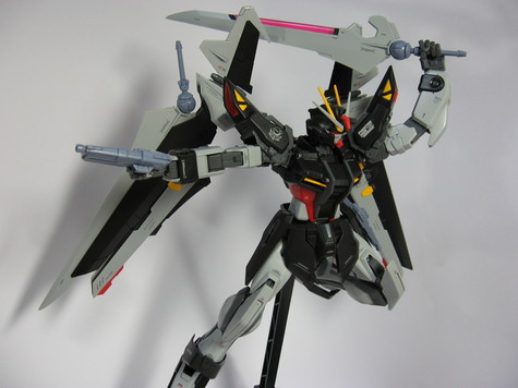 完成4 ストライクノワール(1/100MG)