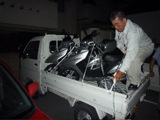 電動バイク 伊江島へ!