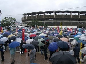 大雨は大粒の涙
