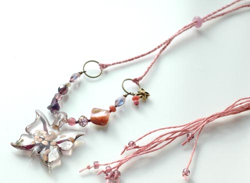 パープル＆ピンク*蝶のネックレス