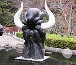 ついに岡本太郎美術館へ!