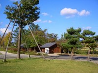 安曇野ちひろ美術館は早くも紅葉