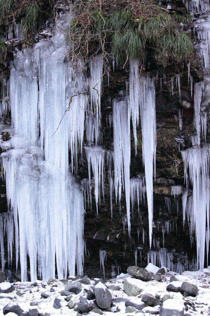 埼玉秩父の三十槌の氷柱
