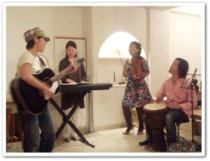 Heart of Earth Cafe 春分話音(はるわけわおん) 素敵なライブ Youtube に掲載!