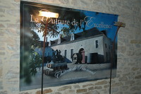 フランス　ブルゴーニュ　ワイン工場の壁紙
