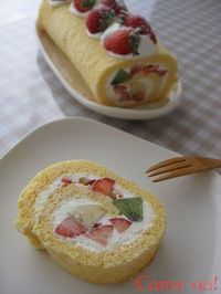 フルーツロールケーキ 2008/05/26 09:47:40
