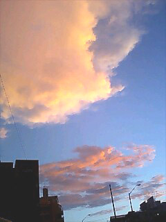 お彼岸の虹と雲