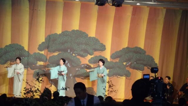 新郎新婦のお手伝い!