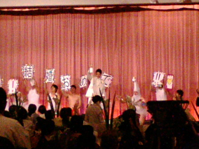 新郎新婦のお手伝い!