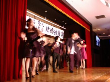 新郎新婦のお手伝い!