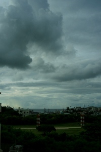 台風が来る？ 2008/07/16 19:15:32