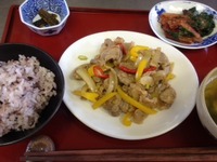 人気のしょうが焼定食 2012/04/11 12:26:21