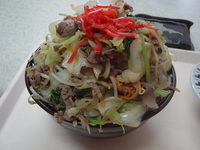 今日のランチ(-人-)イタダキマス