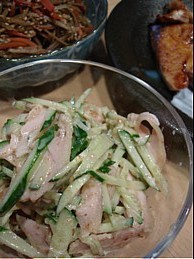 鶏の酒蒸しサラダ