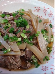 牛すじの煮込み