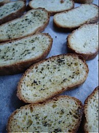 手作りフランスパンで手作りラスク★