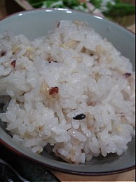 噂のやずやの『発芽十六雑穀』