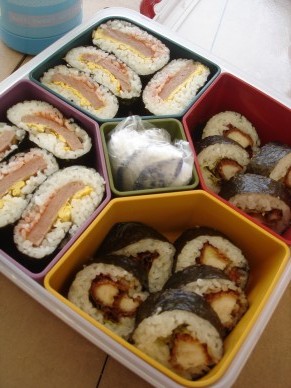 ポークたまごのおにぎり