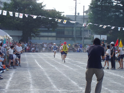 運動会での狸くん