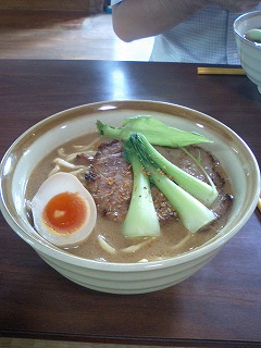 松そばのごまそば