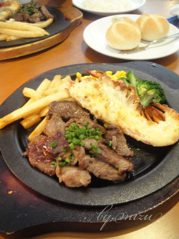 Red Lobster と燕郷戻ッ♪