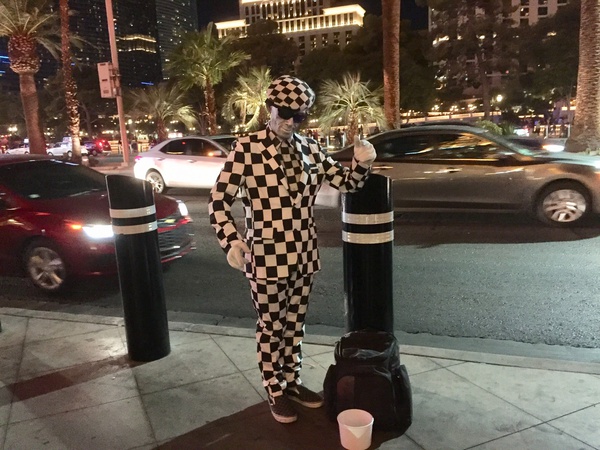 ラスベガスの夜は大人の街に ラスベガスの夜は大人の街に