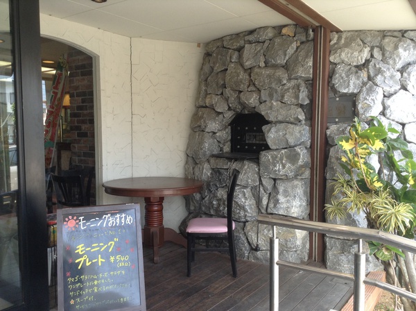 ひとりモーニング (^ω^) ひとりモーニング (^ω^)