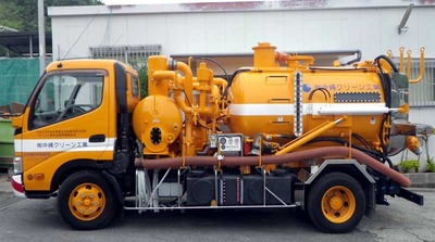 グリーストラップ油脂汚泥減容車の導入を開始