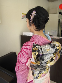 着付け　ヘアセット　メイク
