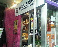 近況報告。 2006/08/20 01:37:08