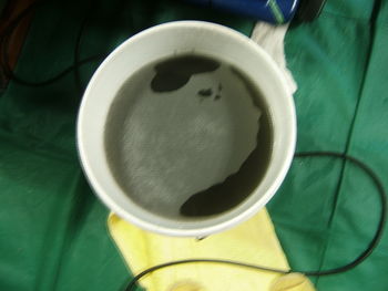 カーペットクリーニング 汚水