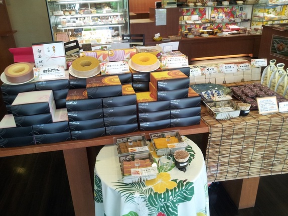 豊見城にあるホスピタリティ溢れる、素敵なお店 琉球ドルチェテラス 一度行くと虜です(^0^)