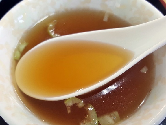 中華ラーメン 悠楽 スープ 中華ラーメン 悠楽 スープ