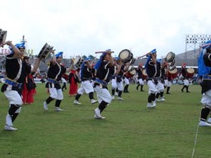 沖縄全島エイサーまつり