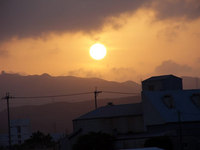 やんばるの夕日も綺麗でした。