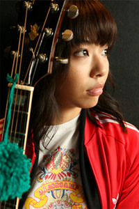 松崎ナオ『川べりの家』が心に響きます。