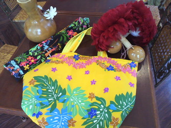 かわいいハワイアンBAG!!