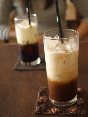 zou cafe。