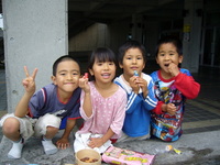 チョコレートを分けて食べる。 2007/02/26 07:26:07