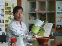 着物姿の胡屋婦人会も読み聞かせ♪ 2008/06/27 12:00:00