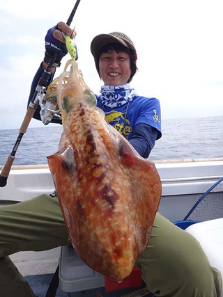『日本の魚釣り』×沖縄ディープエジング！