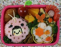 キャラ弁！女の子とお花と蝶々♪ 2012/03/29 15:49:02