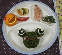 キャラ弁♪雨の日にカエルプレート！ 2012/05/09 10:28:44