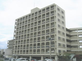 泡瀬マンション