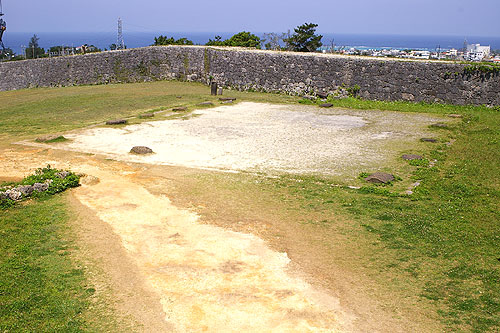 座喜味城跡（世界遺産）