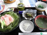 うに丼の季節だよな。 2008/07/16 09:00:00
