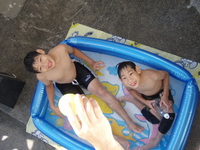 水浴び 2008/07/22 23:32:06