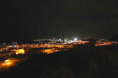 夜景キャンプフォスター