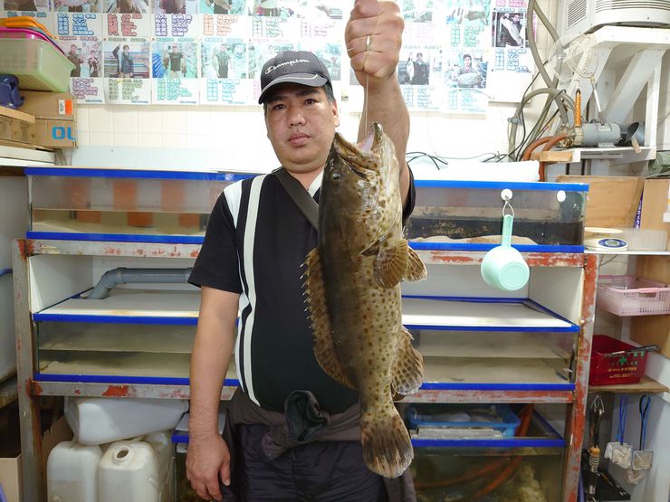 アクア釣具 釣果情報